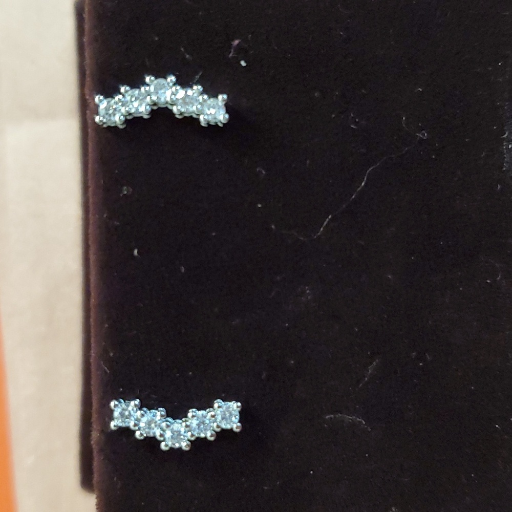 18K White Gold Filled Star Form Earrings